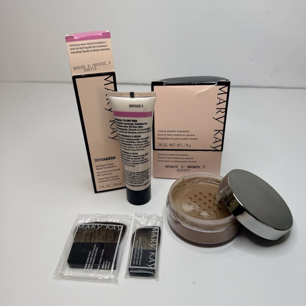 Mary Kay Bronze 3 Foundation + Mineral Powder Bronze 3 + 2 MK Brushes Lot New